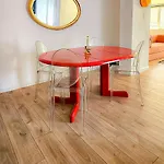 Urban Retreat Tiran