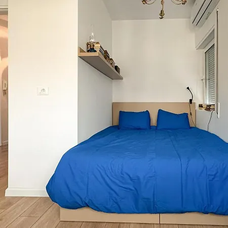 Apartment Urban Retreat Tirana