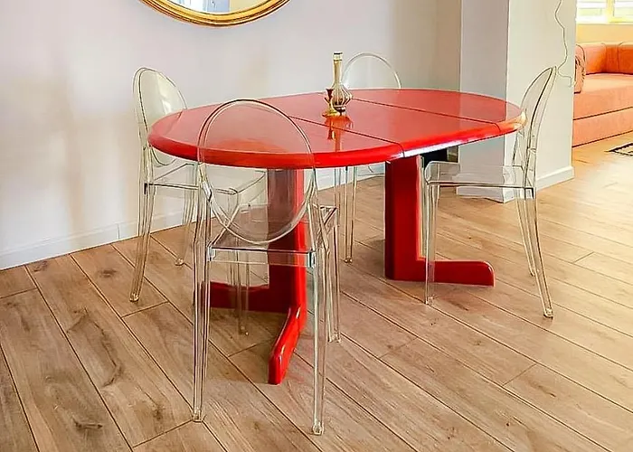 Urban Retreat 티라나